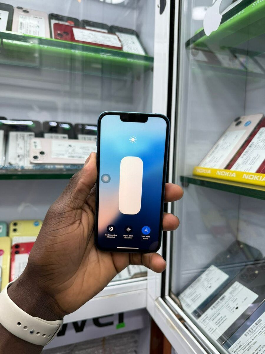 13 simple 128giga tout passe