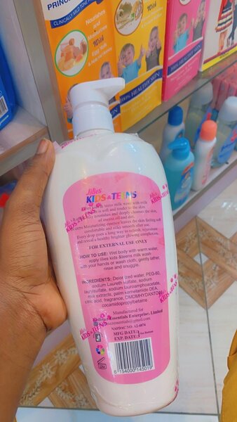 Lilies kids &Teens Milk Wash