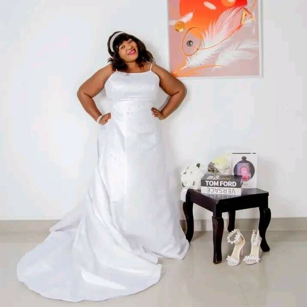 Plus size Wedding dress