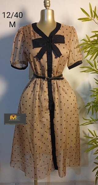 Robe Volante à Pois