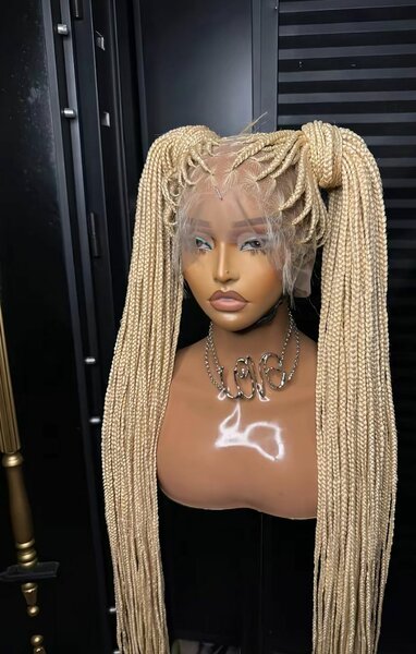 Perruque Tressée en Dentelle