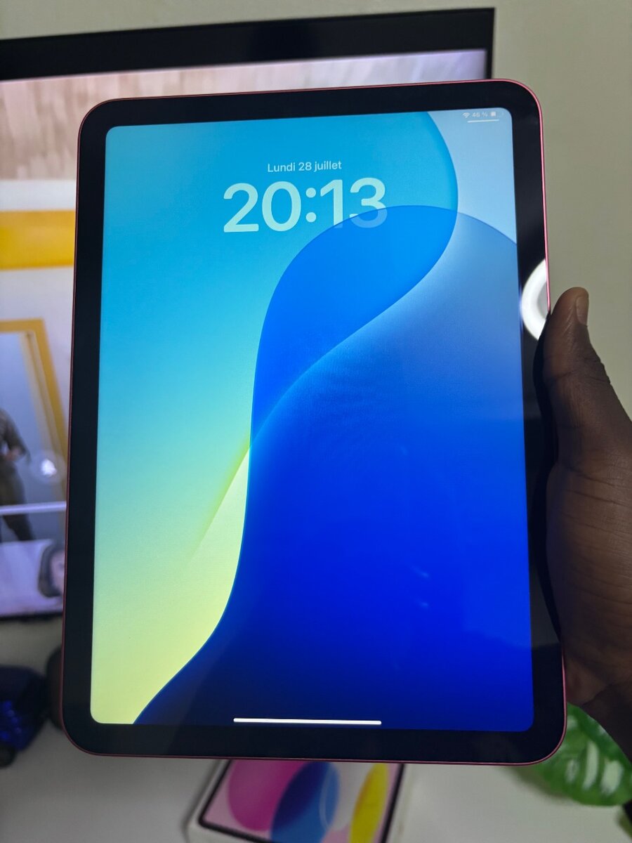 iPad Rose NEUF 64Go Wi-Fi