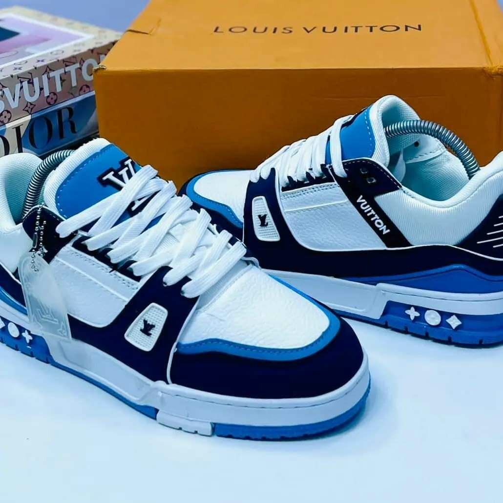 Louis Vuitton Sneakers