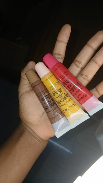 Set de Brillants à Lèvres