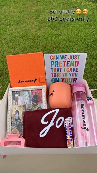 Gift box(customised)