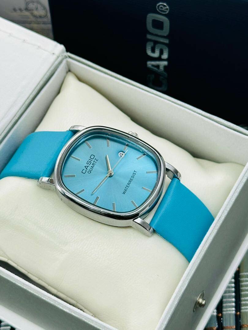 Montre Casio Bleu  Quartz
