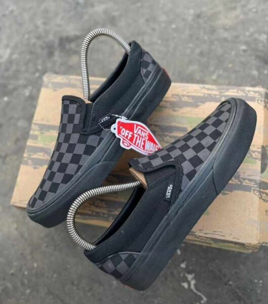 Chaussure vans livré dans le carton