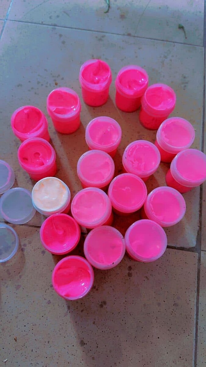 Baume à lèvres rose hydratant