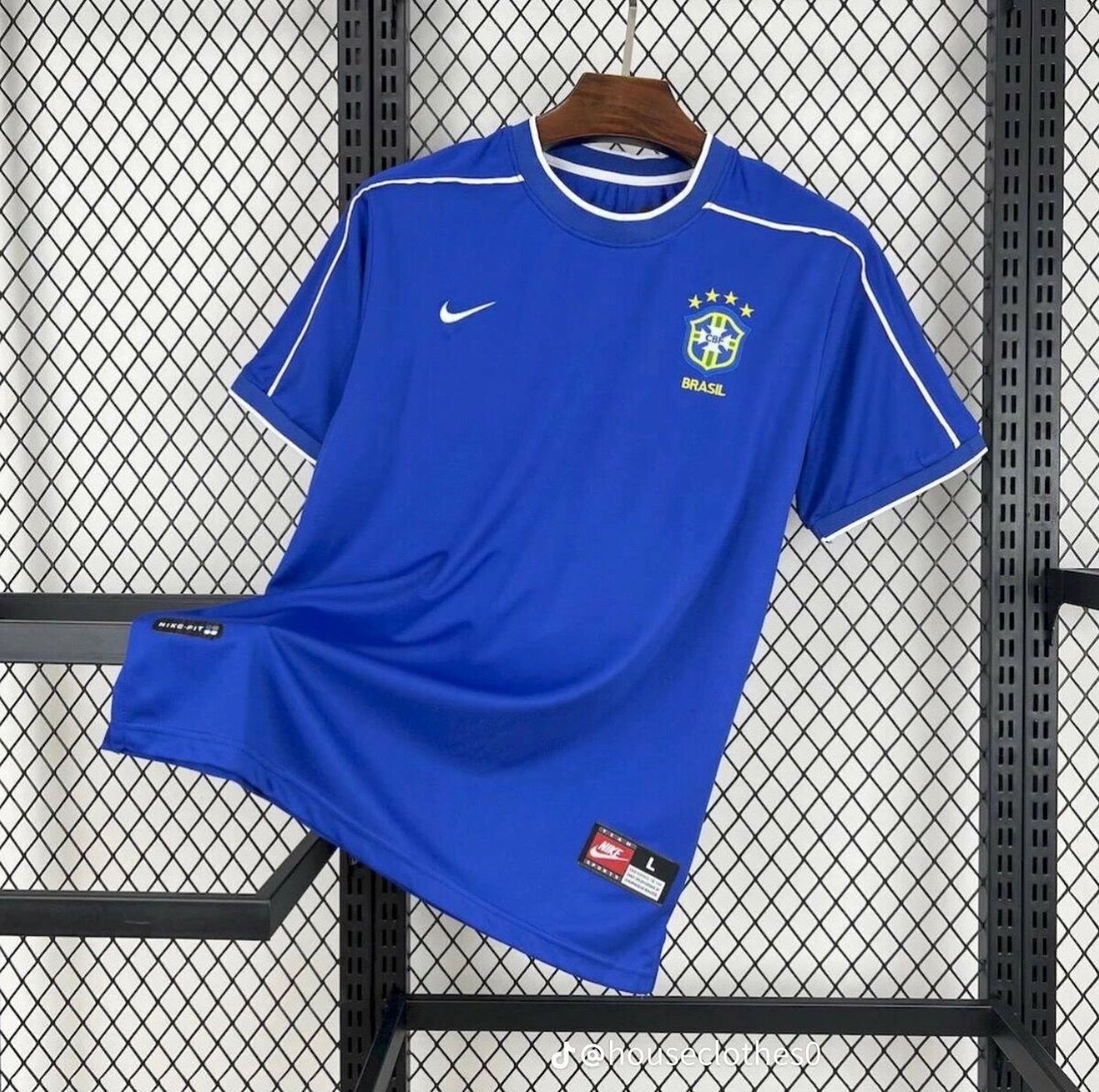 Maillot de football tendance