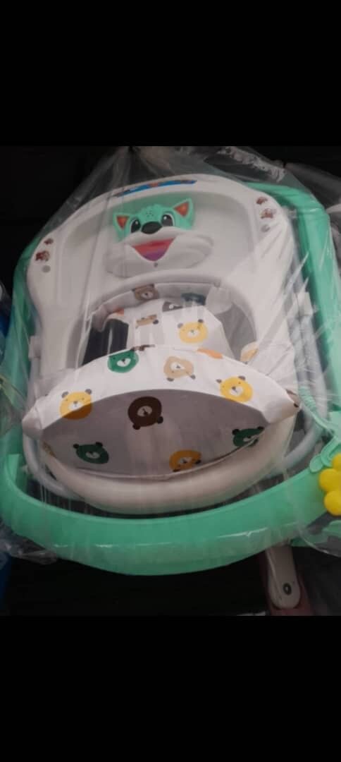 Tapis d'éveil bébé doux