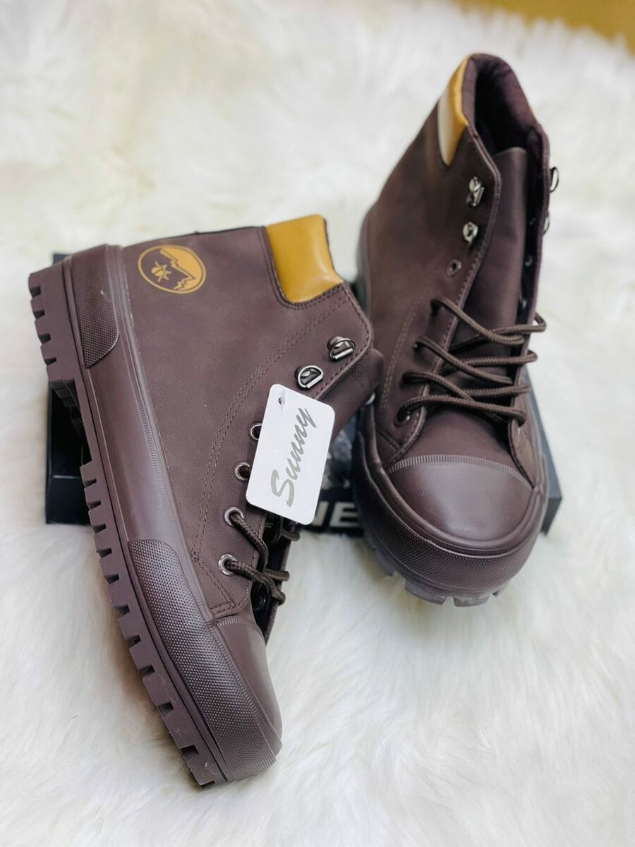 SUNNY BOOTS