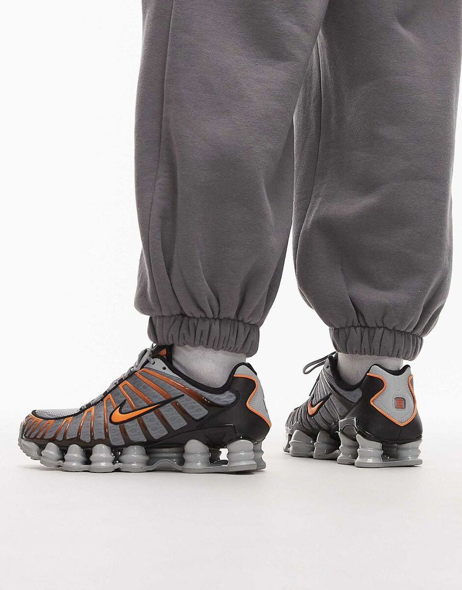 Nike shox