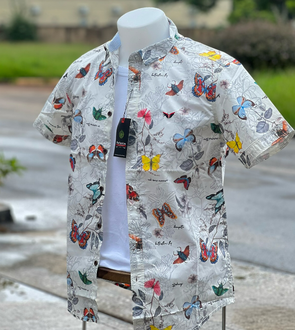 Short-sleeved semi-smart/casual shirts now in stock!