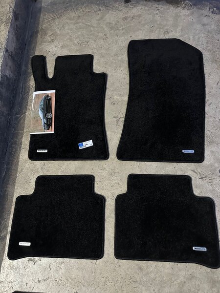 Оригинальные ковролиновые полики