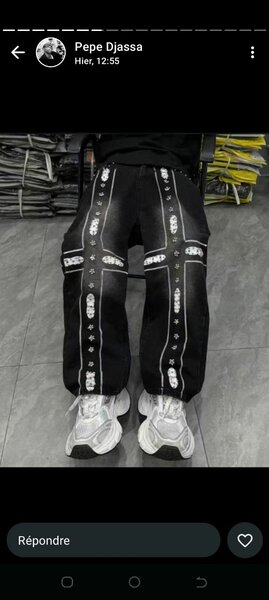 Jeans large avec motifs croix