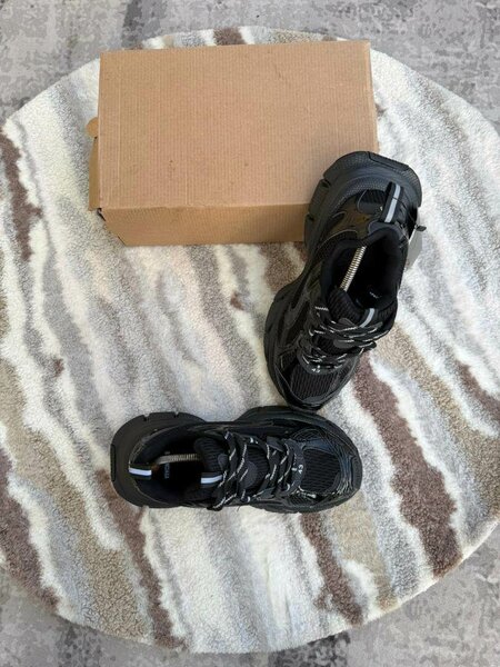 CHAUSSURE BALENCIAGA 3XL