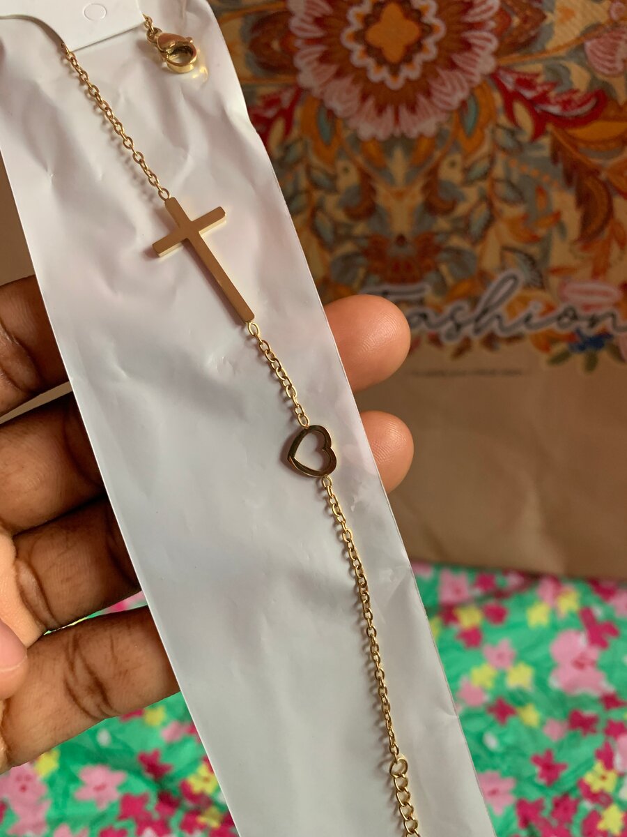 Bracelet croix et cœur doré