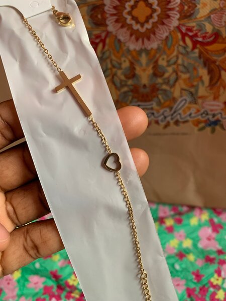 Bracelet croix et cœur doré