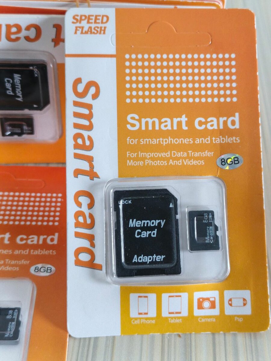 Carte mémoire 8GB avec adaptateur