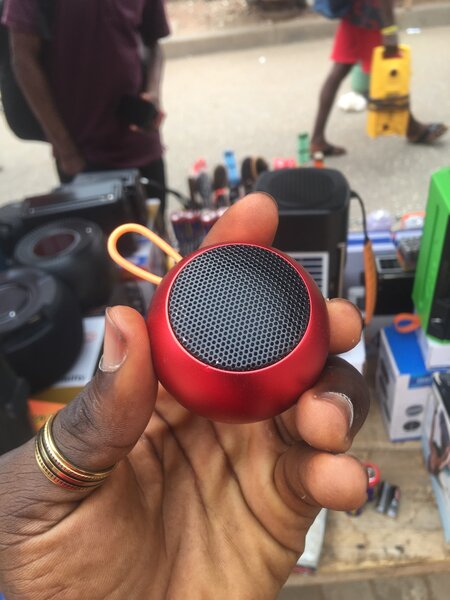 little mini speaker