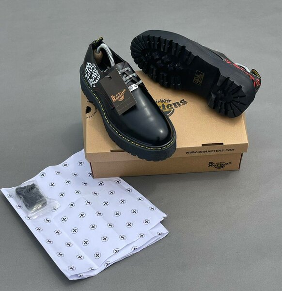 Chaussures en cuir unisexes