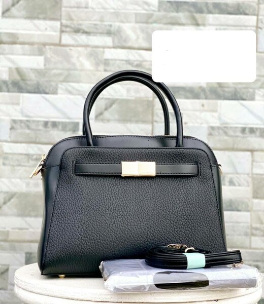 Sac à main élégant en cuir