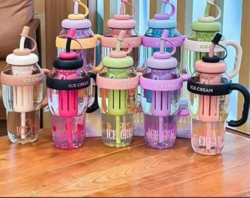 Stylish Water Bottle Set