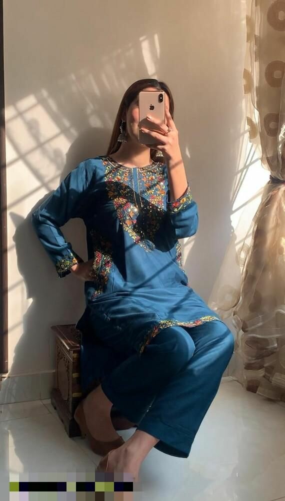 2 pcs women's Stitched embroidery suit