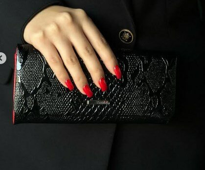 Кошелек красно-черный