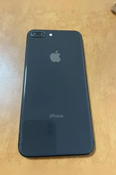 iPhone 8 Plus 64gb