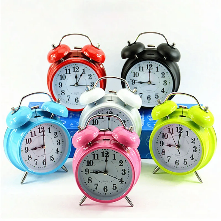 Réveil rétro coloré