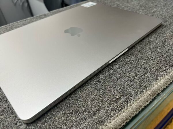 MacBook Air 2023 M2
