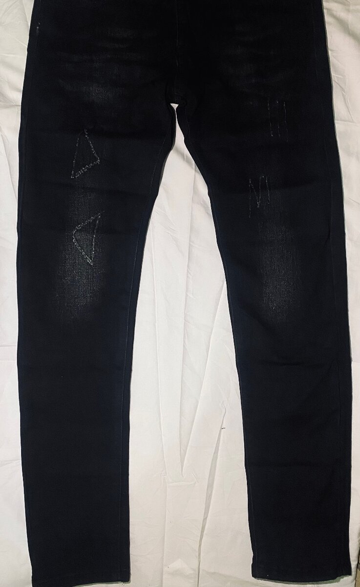 Jeans slim fit homme moderne