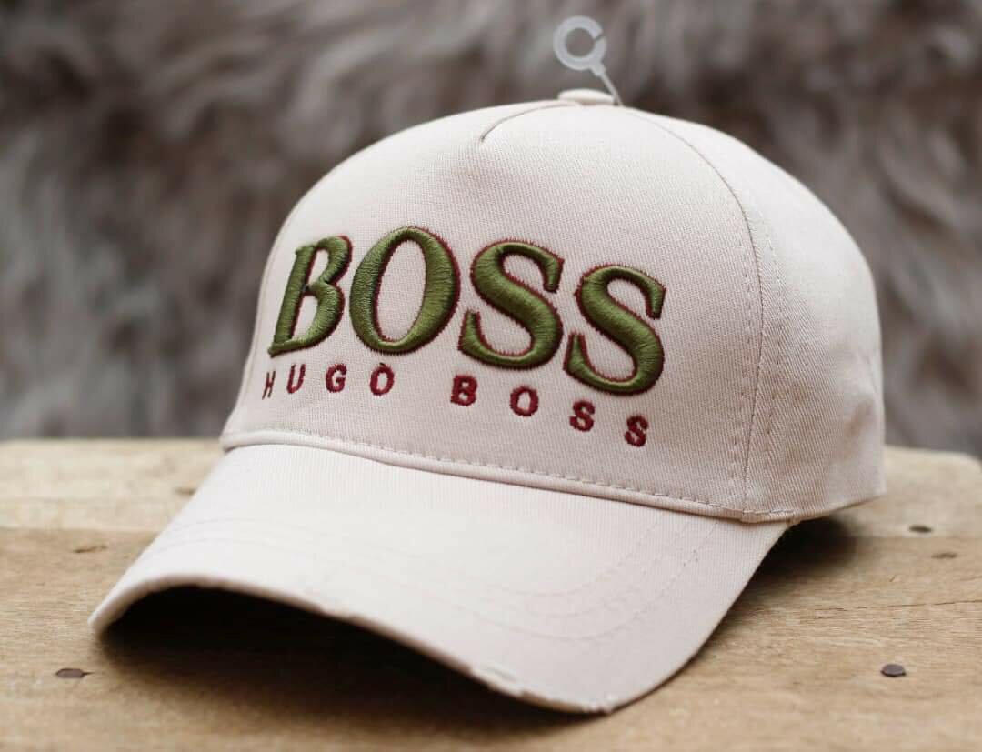 Casquette élégante de marque