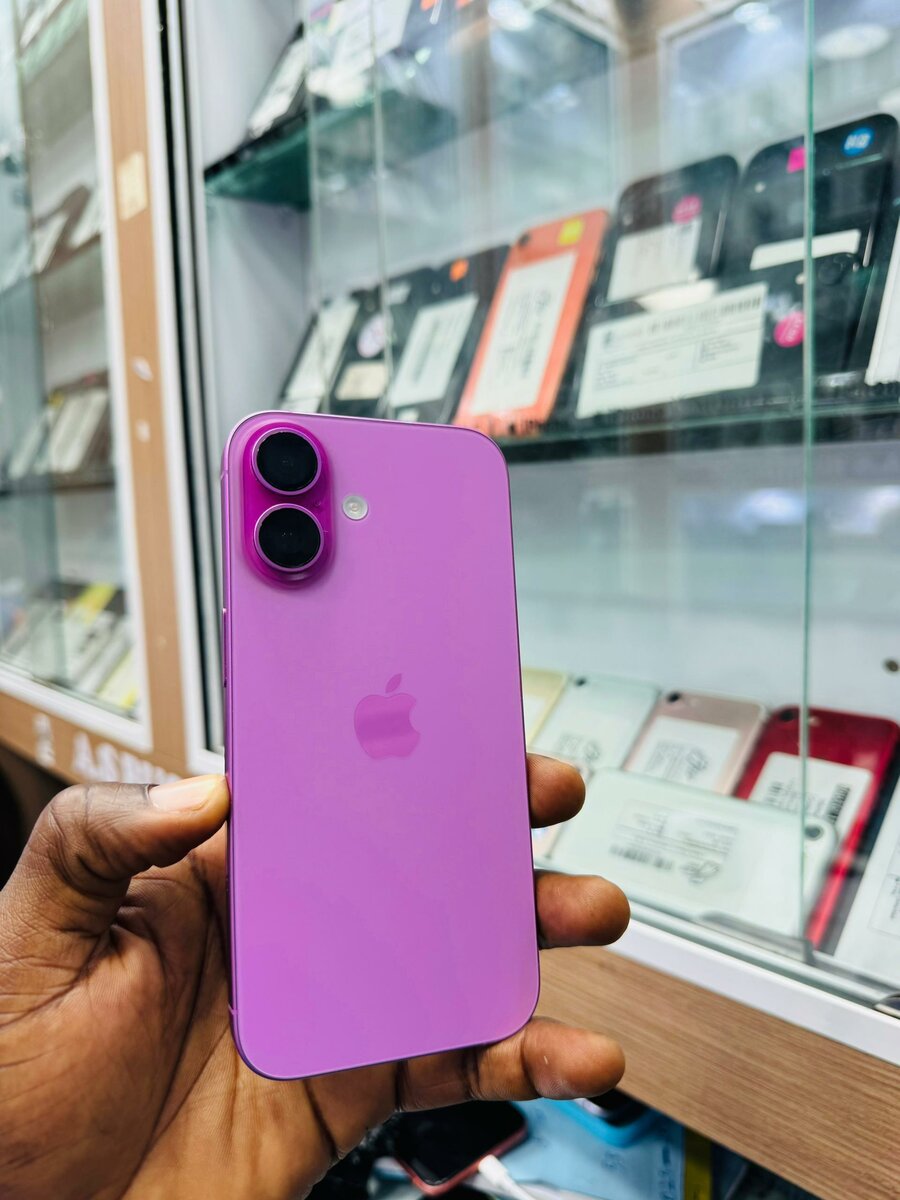 16 simple 128Go très propre