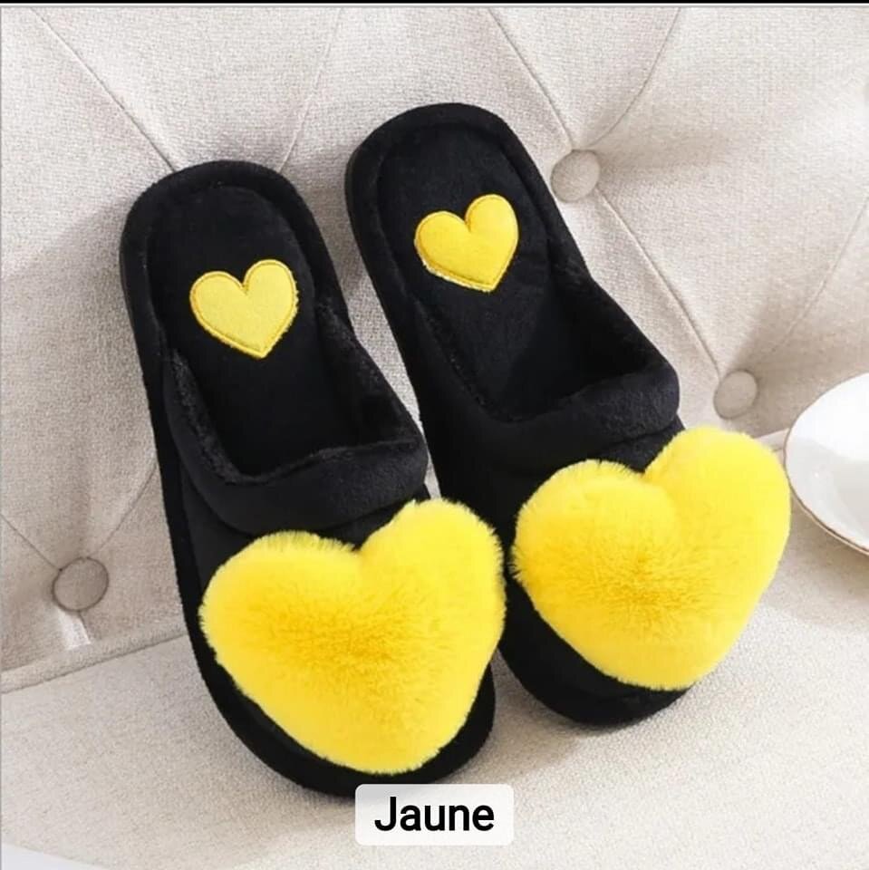 Pantoufles disponible