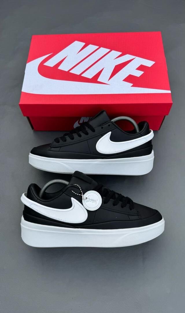 Nike Baskets Noir Unisex