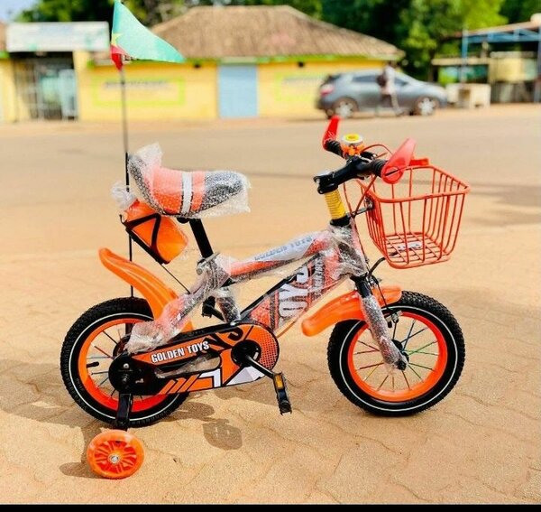 Vélo Enfant Rouge Avec Panier