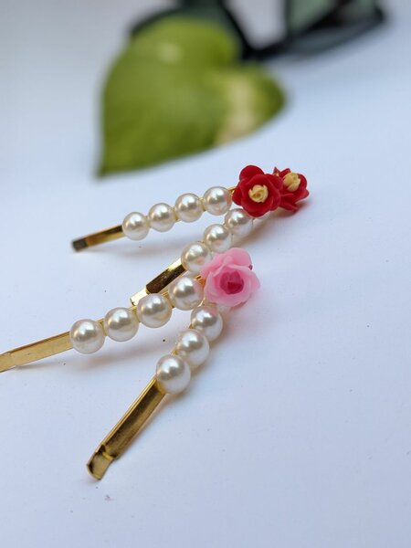 Hair Clip (2) PCs. High quality