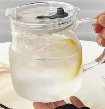 Plain Clear Glass Mug with 2-In-1 Splash-Proof Plastic Lid and Reusable Glass Straw