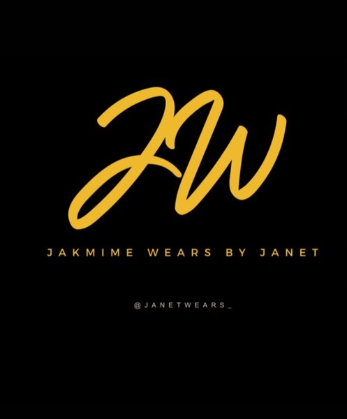 Janet Wears_