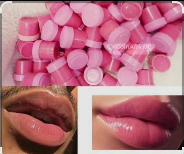 Produit de lèvres rose