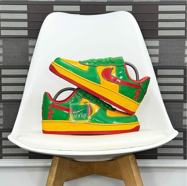 Sneakers colorés lifestyle