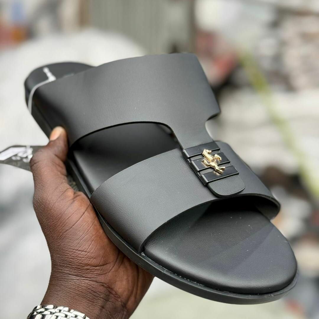 Sandales en cuir homme élégantes