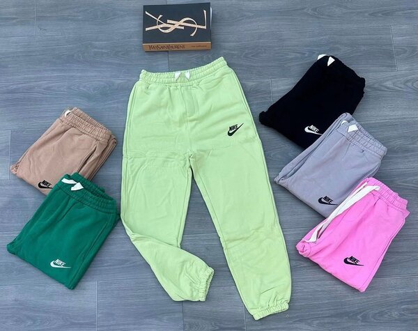 Pantalons de survêtement Nike