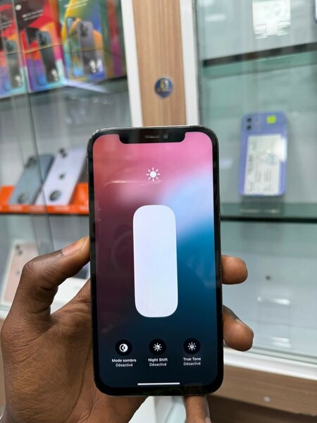 iPhone 12 Rouge -
