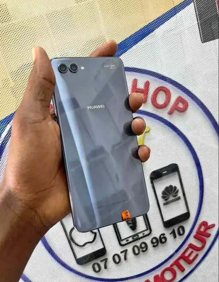 Huawei Nova 2S Smartphone