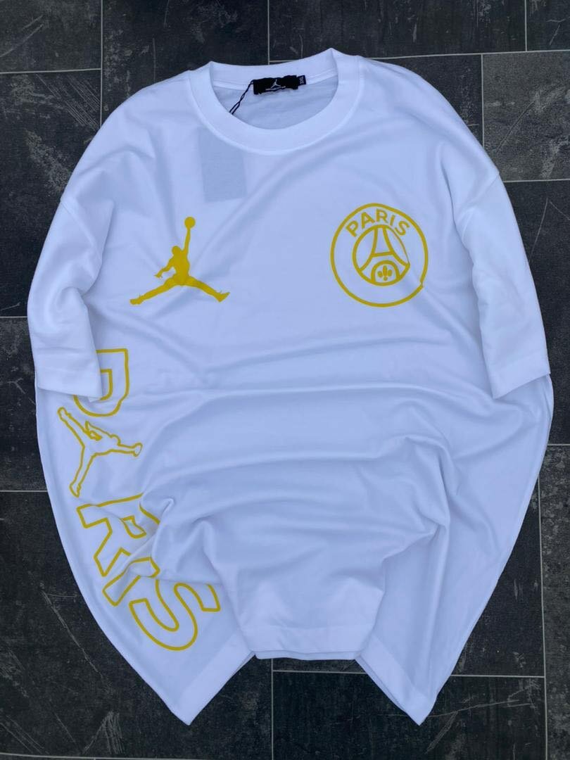 T-shirt blanche Paris tendance