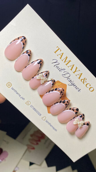 Ongles élégants et raffinés