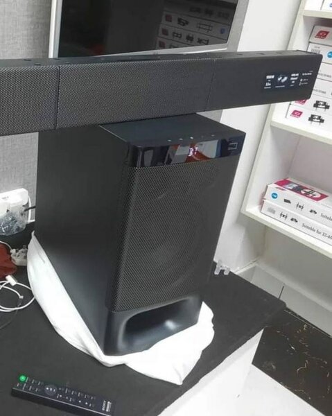 Enceinte soundbar avec caisson de basses